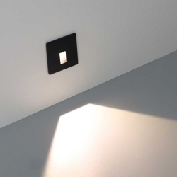 Zidna svjetiljka za stepenice Cover 81x81x3mm VEKSUS kvadratni crni BRAYTRON BG39-00117