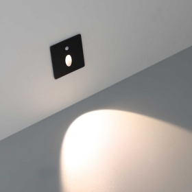 Zidna svjetiljka za stepenice Cover 81x81x3mm VEKSUS sa senzorom kvadratni crni BRAYTRON BG39-00135