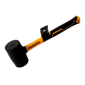 Crni gumeni čekić s ručkom od stakloplastike 900g VERKATTO VR-3970